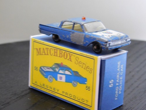 LESNEY MATCHBOX NO. 55 FORD FAIRLANE POLICE CAR WITH REPRO BOX - Picture 4 of 6