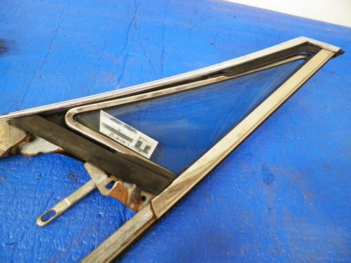 1966 Cadillac Fleetwood Brougham right Sedan front vent wing window - Picture 3 of 9