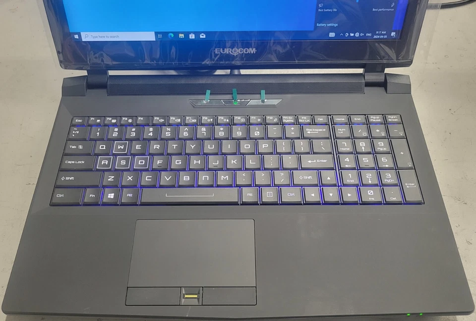 EUROCOM P5 Pro; 15.6" UHD Display;Quadro K5100M;Xeon E3-1270;1TB SSD;Killer 1525 - Image 3 of 4