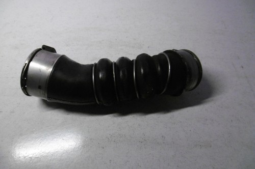 BMW 1er E81 E87 LCI 116d 118d N47 Ladeluftleitung Turbolader 7797480