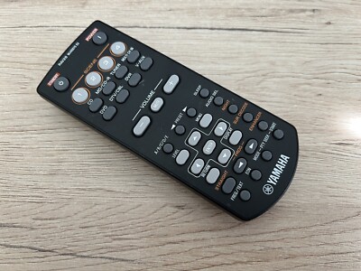 Yamaha Fernbedienung RAV28 WJ40970 EU für HTR-6030 guter Zustand volle Funktion