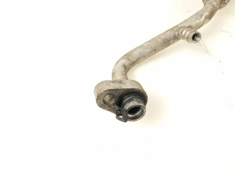 Dodge Charger 2009 tubo de manguera de succión de aire acondicionado Foto 3 de 4