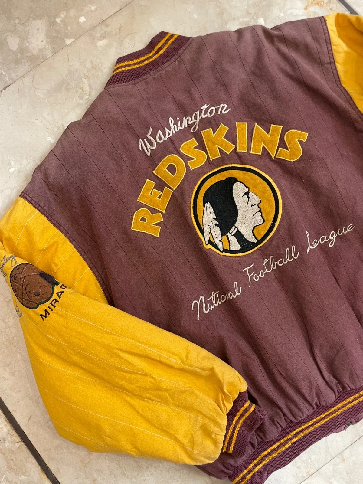 Vintage Washington Redskins NFL Mirage Bomber Jacket image 18