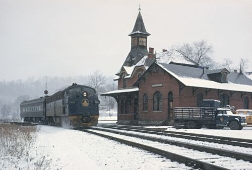 B&O E9A 1455 4 x 6 Photo Train 34 at Point of Rocks, MD depot on March 2, 1969