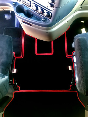 FLOOR MAT SET FOR FREIGHTLINER CASCADIA 125 MODEL