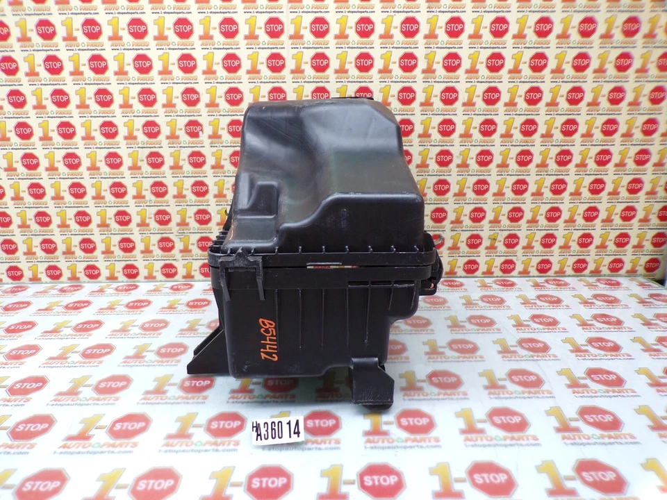 2010-2011 HONDA CR-V 2.4L AIR CLEANER BOX ASSEMBLY 17201-REZ-A00 OEM - Image 4 of 4