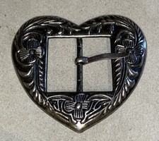Floral Heart Belt Buckle