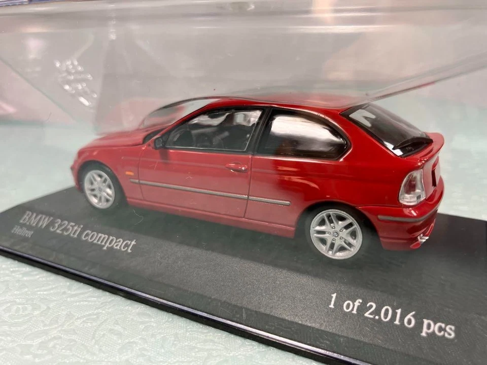 MINICHAMPS BMW 325ti Compact 2000 rot Diecast Modellauto 3er E46 Sammlerstück - Bild 3 von 4
