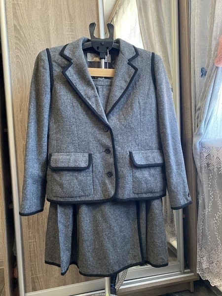 Women Nina Ricci Suit Grey Wool 42 / XL / 50