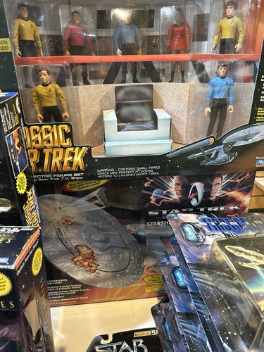 HUGE LOT 137 Figures 17 Playsets Star Trek Playmates 1994 Complete Sets ALL NEW - Picture 7 of 23