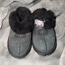 UGG Coquette Slippers 6 Black Suede Slip On Flat Lined Indoor Outdoor Damage