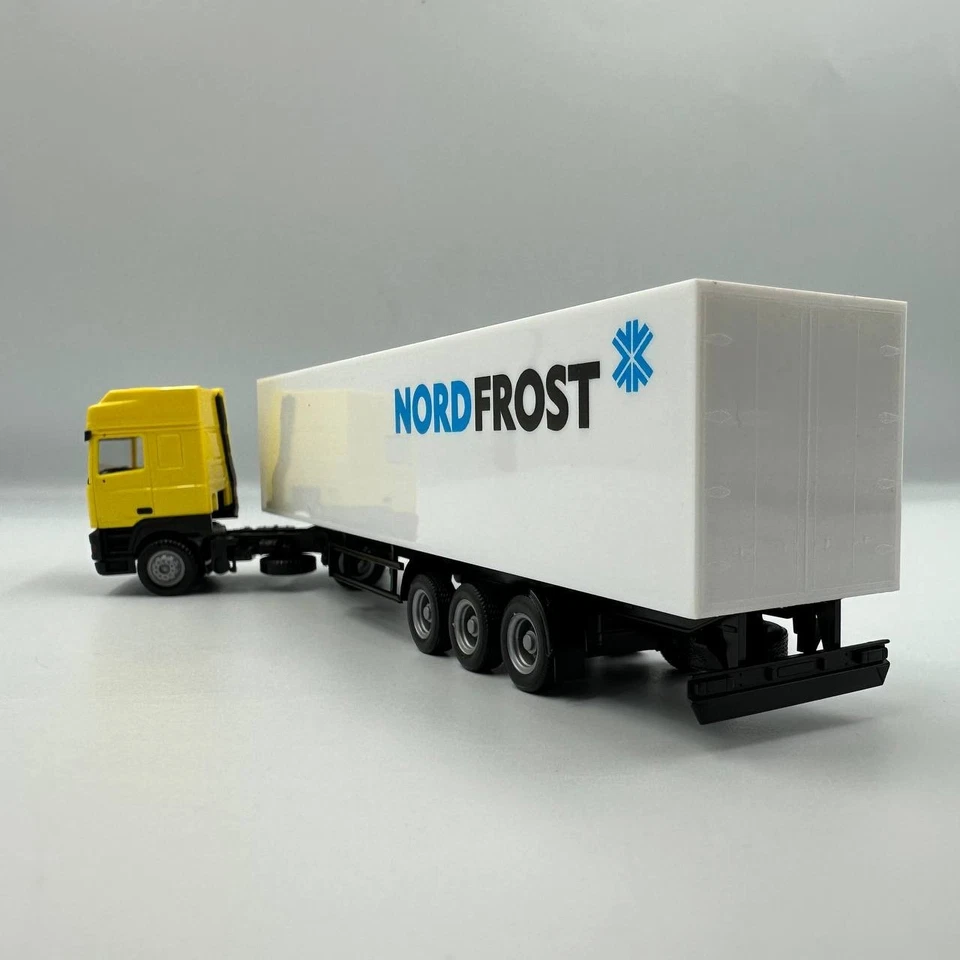 DAF 95 Truck with Semi-Trailer "NordFrost" | 1:87 Scale (H0) | Limited Edition - Image 4 of 4
