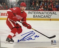 Filip Zadina signed Detroit Red Wings 8x10 photo autographed