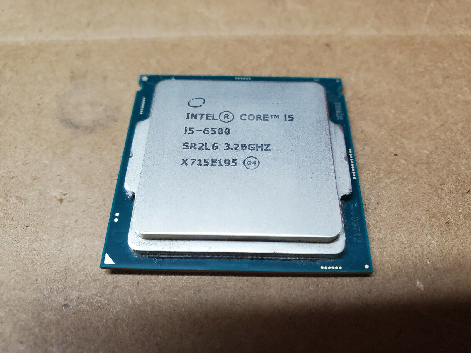 6th Gen Intel Core i5-6500 CPU 3.20 GHz 6MB Skylake LGA-1151 4-Core SR2L6