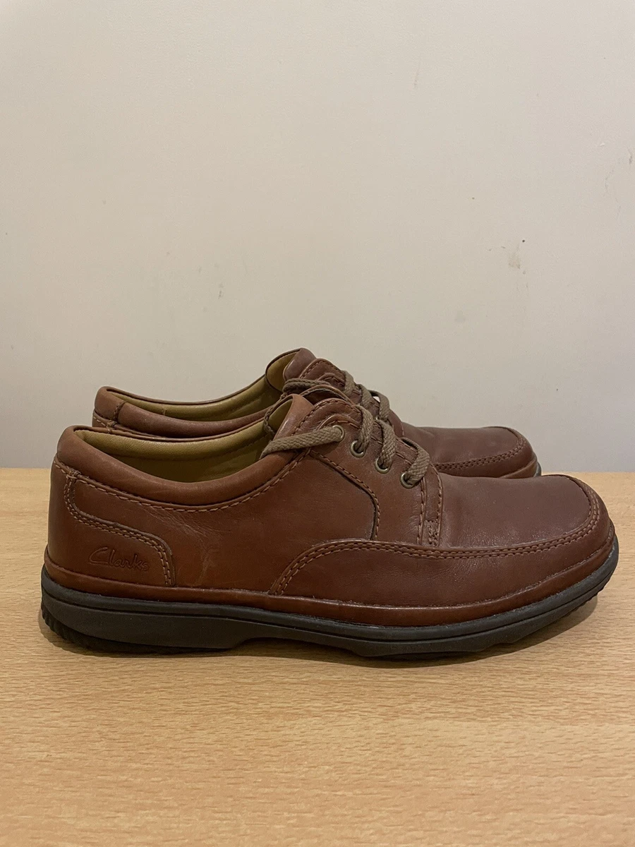 Clarks flexlight extra wide best sale shoes