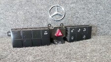 Y18-24 * Mercedes-Benz W209 CLK Schaltblock Warnblinkschalter // 2038701710