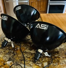 Smith-Victor KT1500U 3 Light 1500W Thrift Kit...
