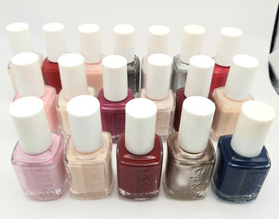 ESSIE ENAMEL NAIL POLISH .46fl oz, CHOOSE YOUR COLOR  FREE SHIPPING (Grp 4)
