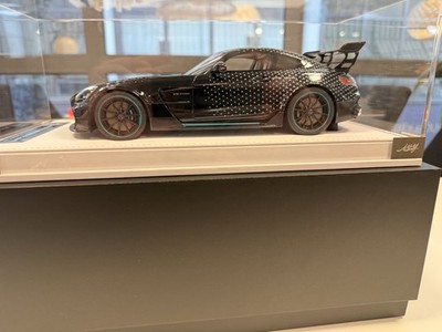 Ivy Merit 1:18 Mercedes AMG GT Black Series Limited Edition
