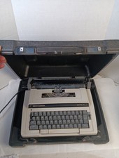 Smith Corona Electra XT Electric Correction Typewriter with Carry Case Working thumbnail