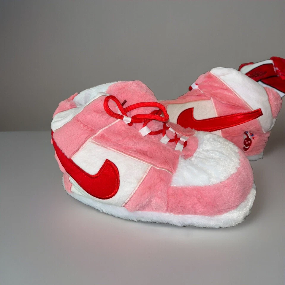 NEW Nike Dunk Air Jordan Slippers Unisex StrangeloveOne Size Fits All ages 10-17 - Image 3 of 4