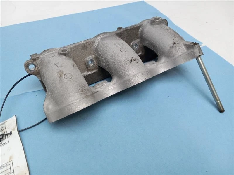 Toyota Avalon 2000-2004 colector de admisión inferior derecho Foto 2 de 4