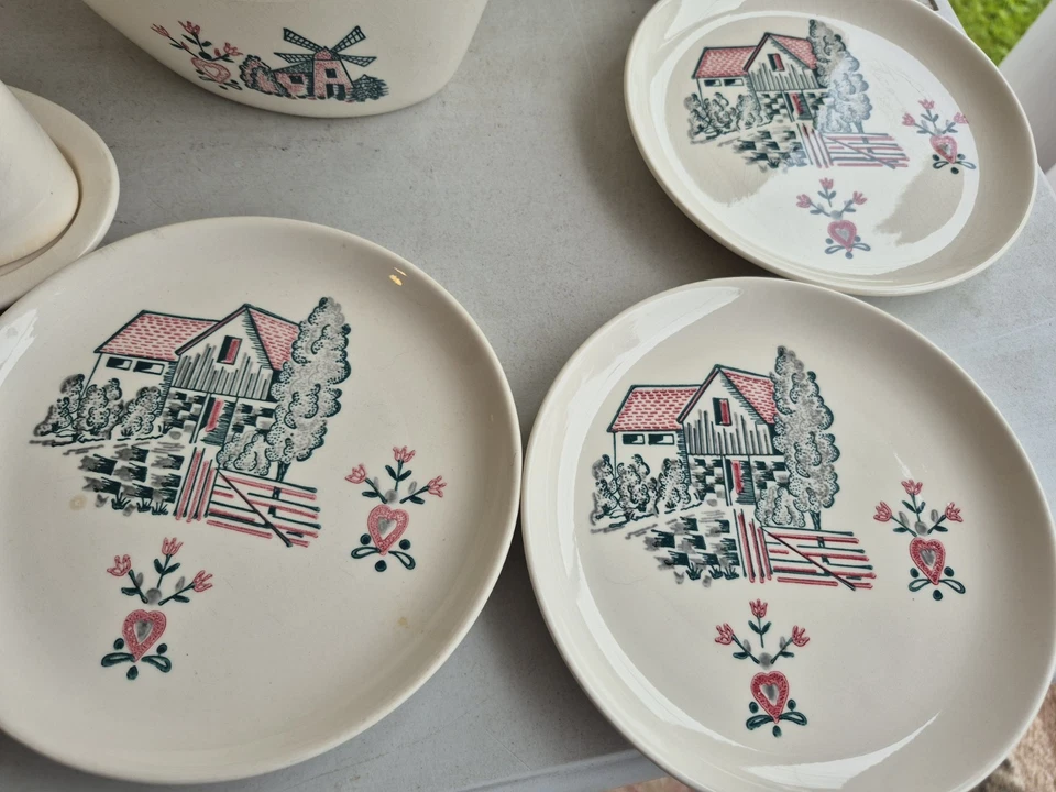 VINTAGE DINNERWARE SET MADE IN AMERICA HAND DECORATED WIND MILL,COUNTRY HOUSE... - Image 4 of 4