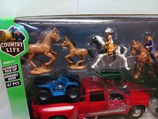 VW Transporter De Policía Con Remolque De Caballo, 28 Cm, Juguete De Kids Globe Para Niños, Con Mecanismo De Desenganche