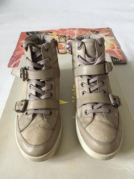 Women Ecco Boots Beige Leather 38.5 #3QDG