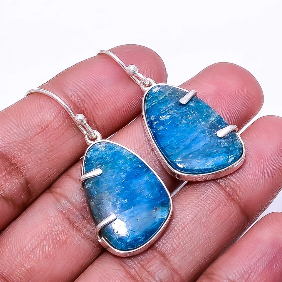 Brinco de prata esterlina 925 azul neon natural apatita -Bahia Mines 1,56" E30 - Imagem 4 de 4