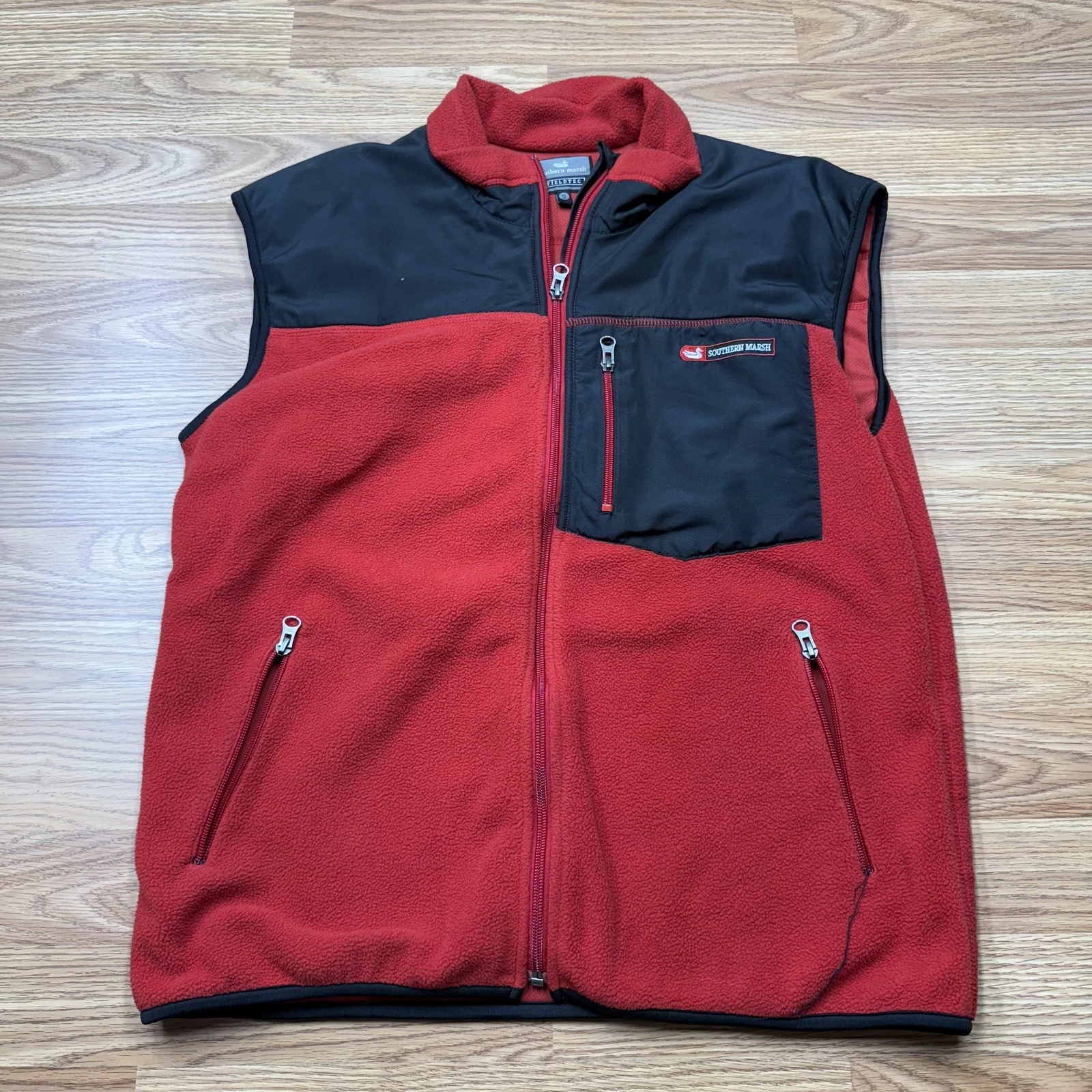 Southern Marsh FieldTec Vest Mens Small Red Black Fleece Zip Outdoor Pockets