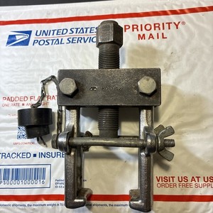 OTC HC-642 2 JAW ARM PULLER TRUCK PITMAN/GEARS WITH ADAPTERS FAST FREE SHIPPING