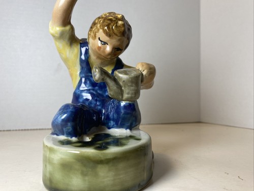 VERY RARE Louisville Stoneware Gardener Boy Man Single Stem Flower Holder - Picture 8 of 12