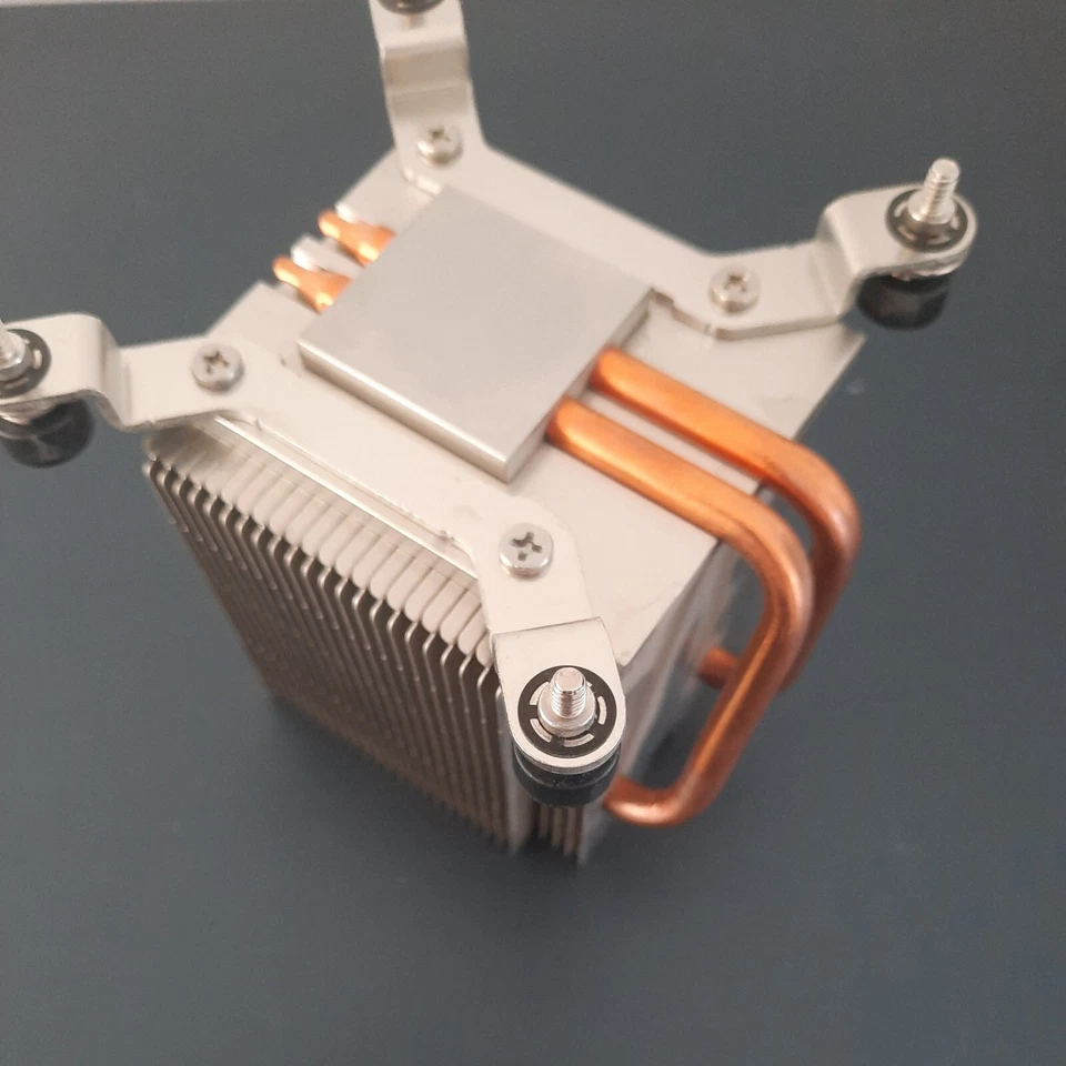 Dissipateur Radiateur de Processeur CPU HP P/N 577493-001 HP 8100 Elite SFF - Photo 3/3