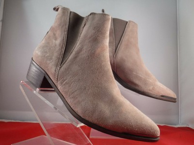 steve madden pointed toe booties