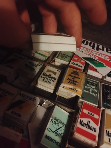 vintage cigarette vending machines inserts - 第 2/2 張圖片