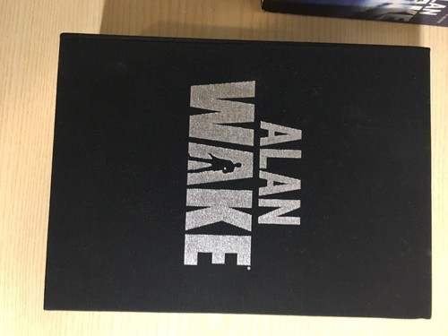 Alan Wake Limited Collector’s Edition Xbox 360 - Foto 3 di 9