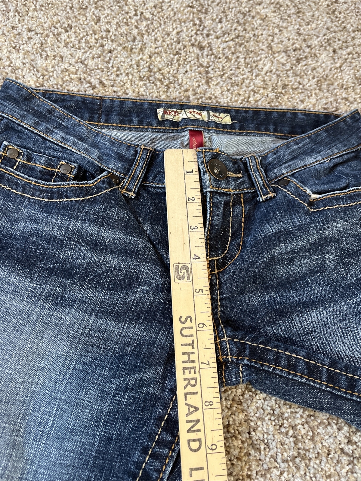 BKE Buckle Star Flare Women Denim Capri Crop Jeans 27x19 - View 6