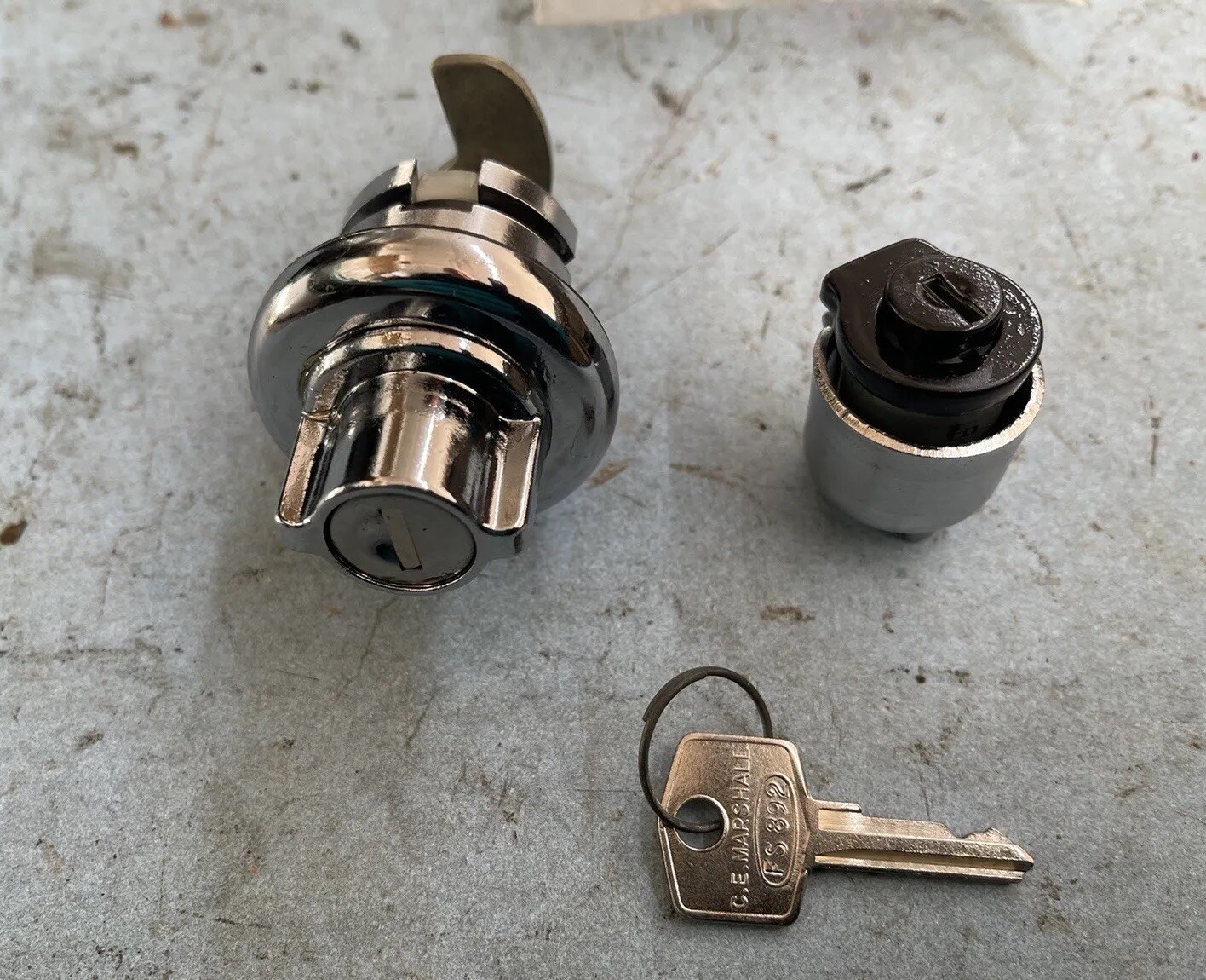Lock Set Assembly TRIUMPH 617408 TOLEDO, DOLOMITE 1300 CC, 1500 CC, 1500 SE LOCK SET ...