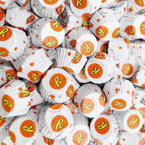 REESE’Scups White Creme Peanut Butter Miniature Candy, Bulk Pack 2 Pounds