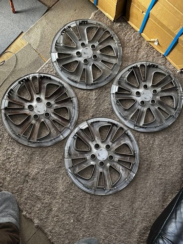 Toyota Genuine Prius 50 series, 4 pieses 15" wheel caps, Used beautiful From JPN - Picture 3 of 10