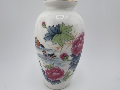 Jarrón vintage de cerámica y porcelana con diseño de flores de pájaros pintado a mano con borde dorado de 3,75" - Imagen 4 de 8