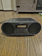 Sony ZS-RS60BT CD Boombox Bluetooth CD FM/AM USB.
