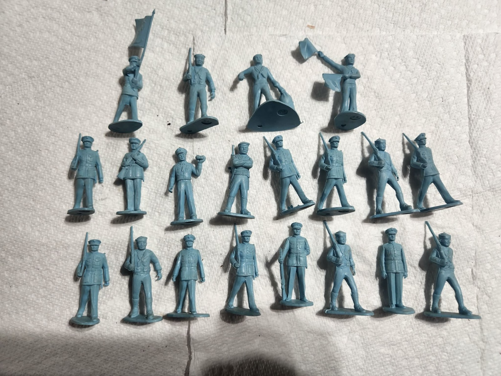 20 MARX 45MM BLUE SAILORS FROM A MILITARY TRAINING CENTER PLAYSET. | eBay