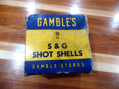 VINTAGE GAMBLE'S EMPTY S&G  SHOTGUN SHELL BOX  2 1/2'' 16 GAUGE GAMBLE STORES