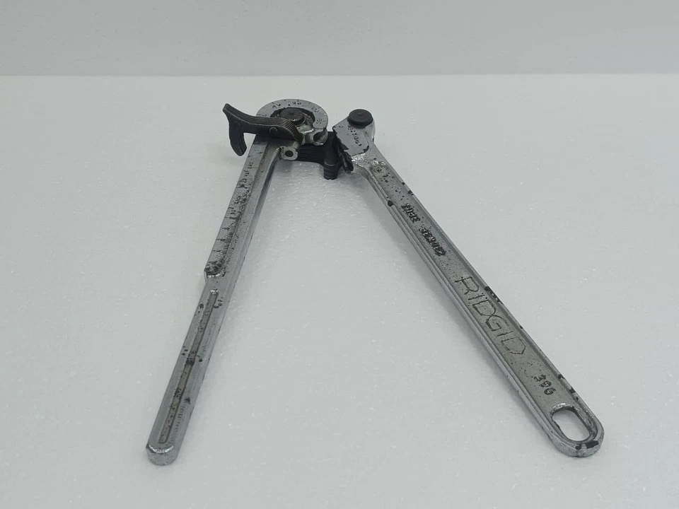 RIDGID NO. 396 TUBE BENDER – MANUAL 3/8" OD TUBING BENDER WITH 15/16" RADIUS-USA - Image 3 of 4