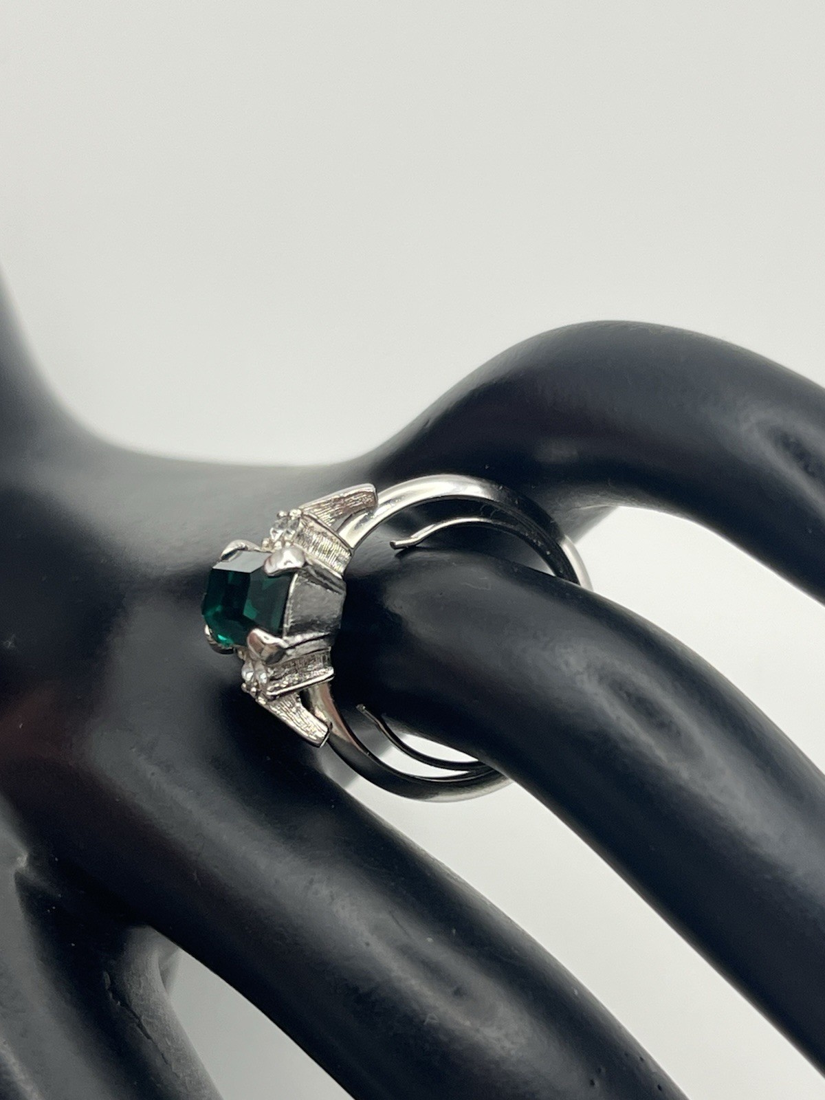 Emerald green colored rectangle rhinestone silver… - image 5