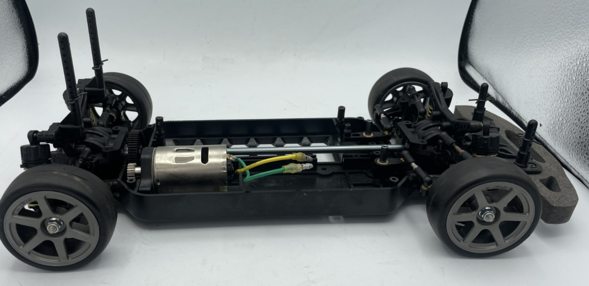 TAMIYA　TB-02 シャーシ TB-02 - Tamiya chassis database - TamiyaBase.com