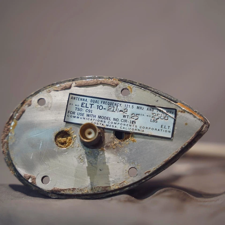 Antena de doble frecuencia ELT 10-214-2 Foto 2 de 4