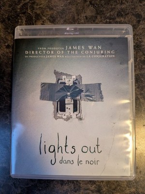 Lights Out (Blu-ray/DVD)